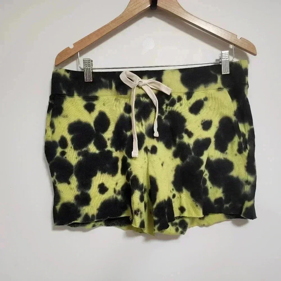 Monrow-Fuzzy fleece pocket‎ shorts - Picture 1 of 5